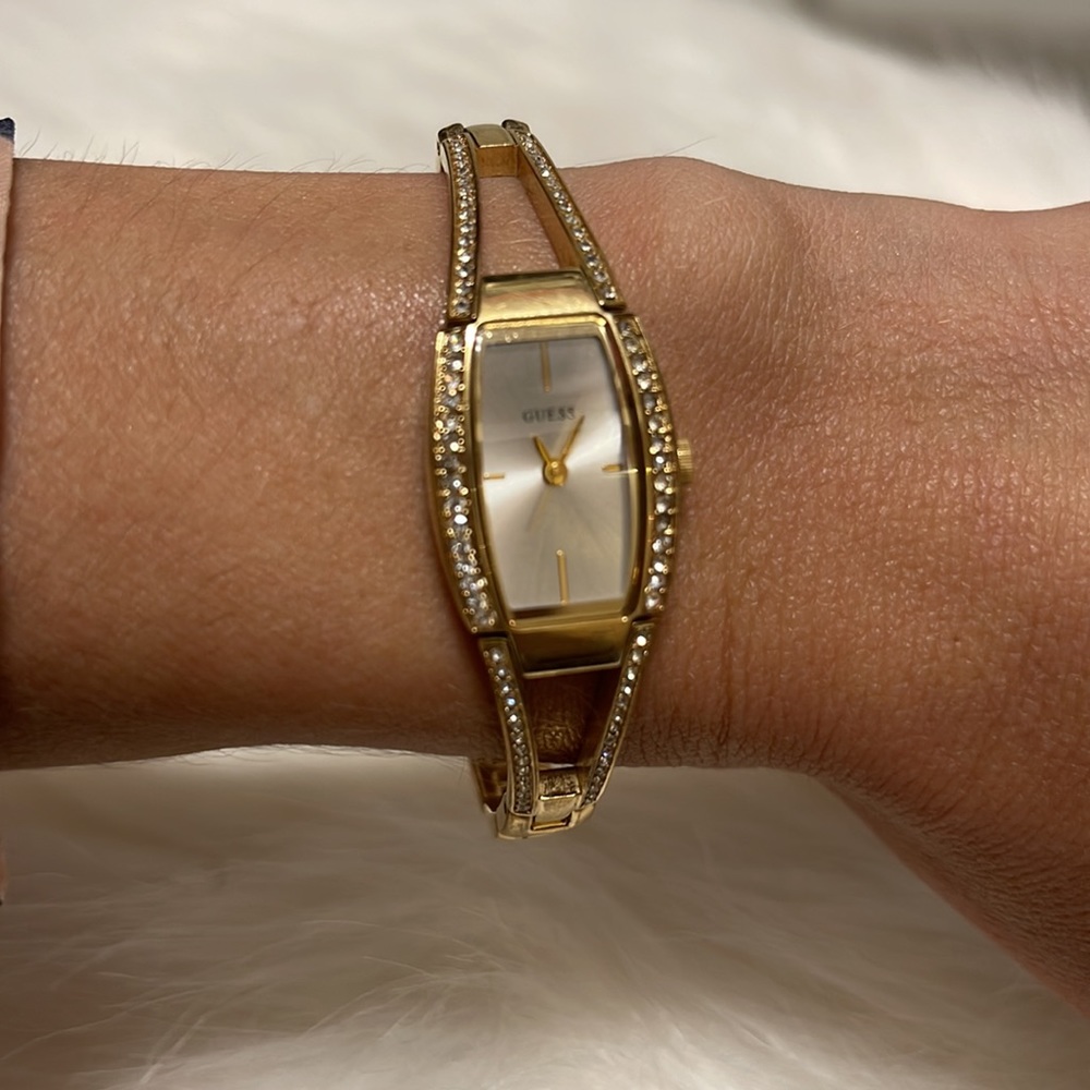 Guess Watch